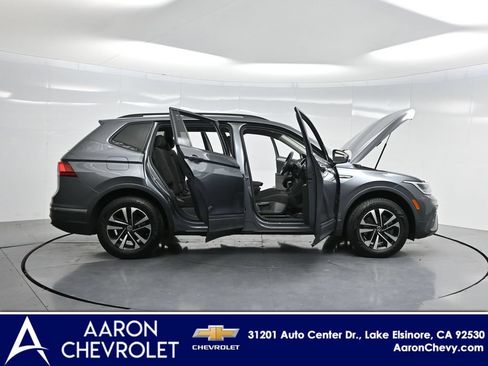 Used 2022 Volkswagen Tiguan S FWD image 3