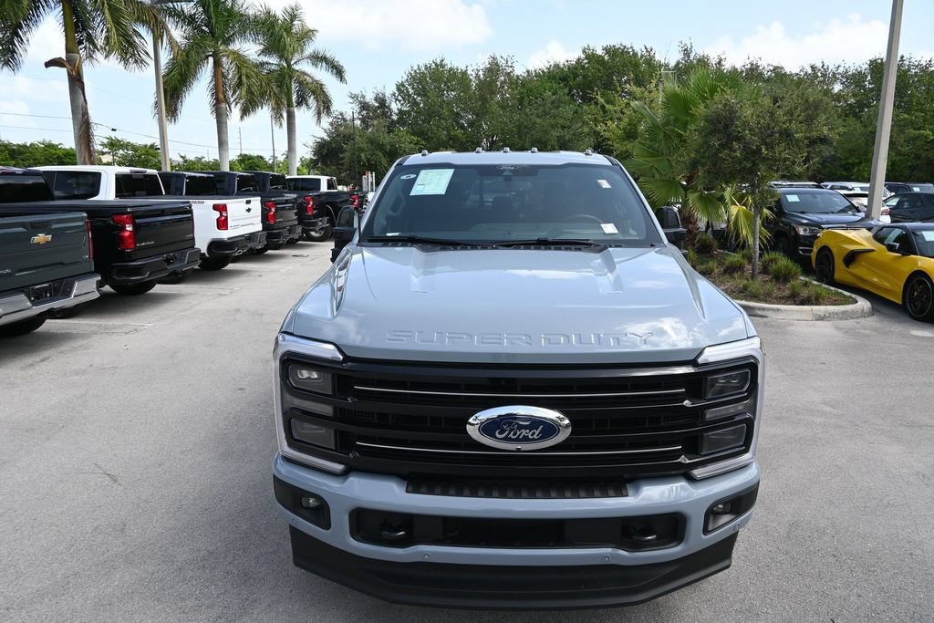 Used 2026 Ford F350 Platinum AWD/4WD image 2