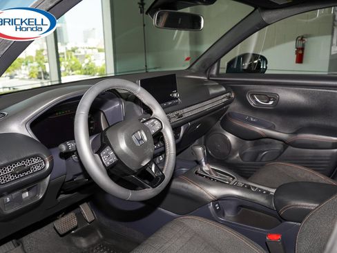 Used 2024 Honda HR-V Sport image 16