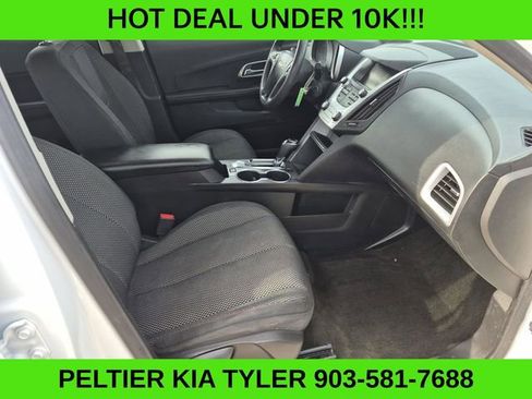 Used 2017 Chevrolet Equinox LS FWD image 9
