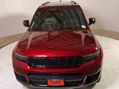 New 2025 Jeep Grand Cherokee L Limited w/ Luxury Tech Group II AWD/4WD image 2