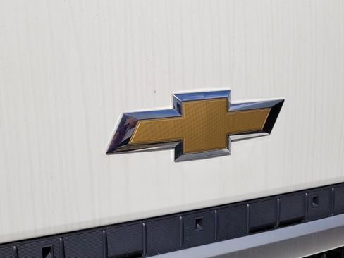 New 2024 Chevrolet Low Cab Forward image 11