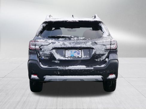 Used 2023 Subaru Outback Limited image 6