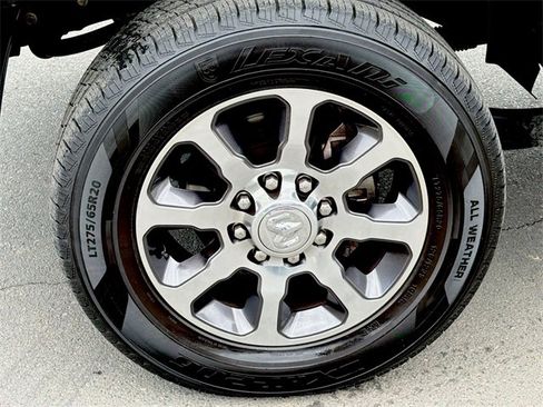 Used 2022 RAM 3500 Limited image 18