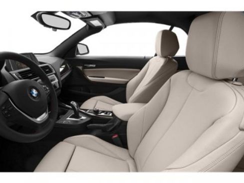Used 2015 BMW 228i Convertible image 9