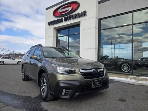 Used 2020 Subaru Outback Premium image 1