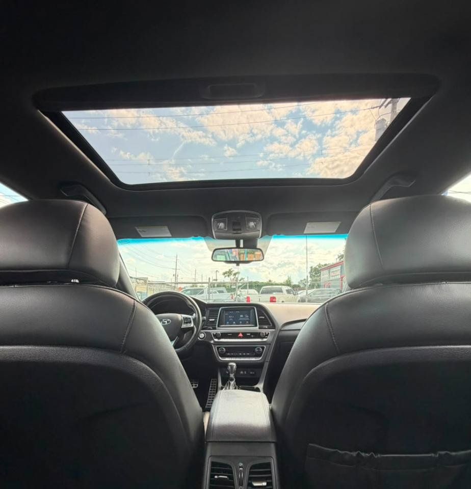 Used 2019 Hyundai Sonata Sport w/ Tech Package 03 FWD image 19