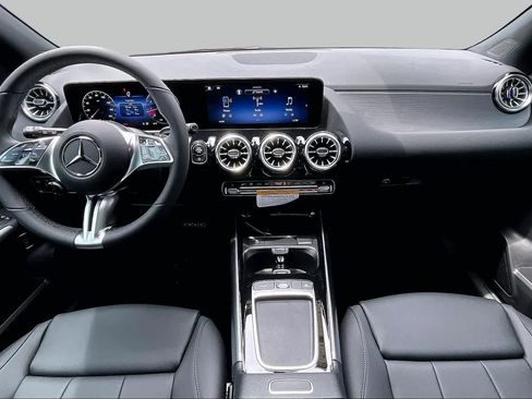 New 2026 Mercedes-Benz GLA 250 image 8