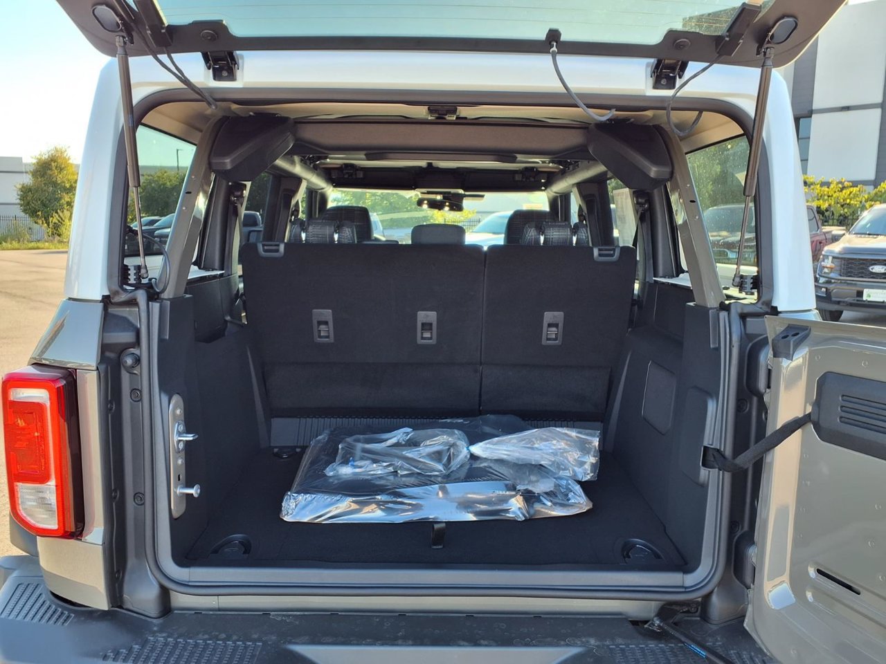 New 2026 Ford Bronco Heritage Edition AWD/4WD image 21