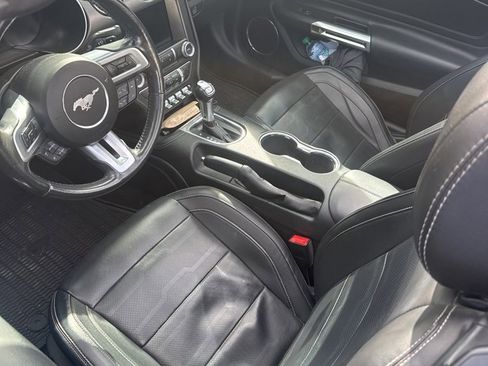 Used 2018 Ford Mustang Premium w/ Equipment Group 201A image 7