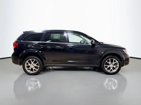 Used 2019 Dodge Journey GT w/ Driver Convenience Group image 6