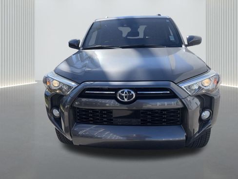 Used 2020 Toyota 4Runner SR5 image 8