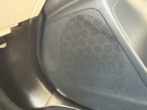 Used 2017 Subaru Forester 2.5i Premium w/ Popular Package #2A image 33