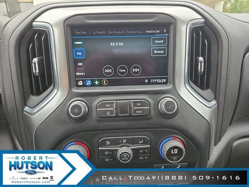 Used 2022 Chevrolet Silverado 1500 LT RWD image 15