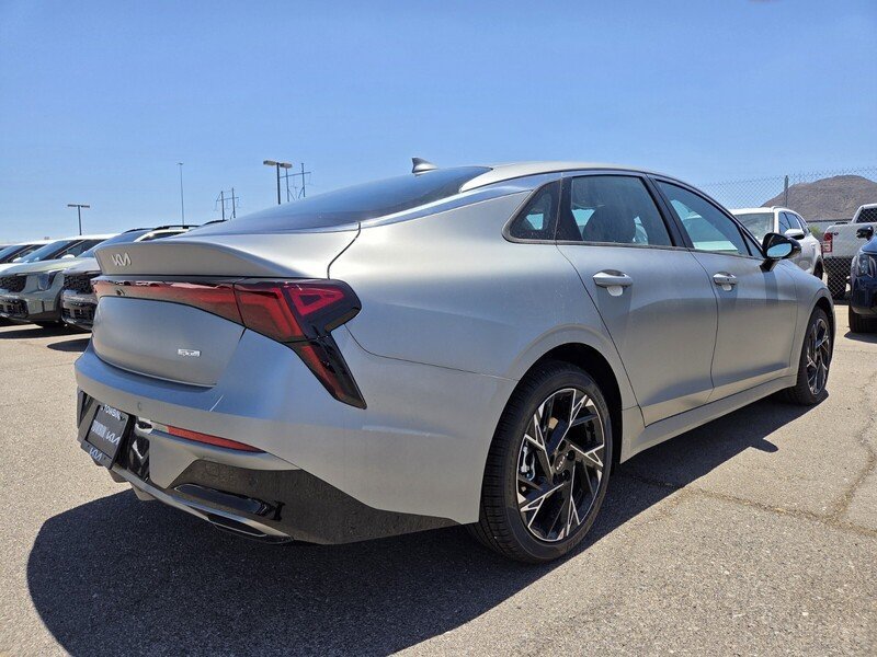 New 2026 Kia K5 GT-Line FWD image 3