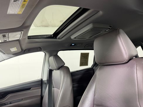 Used 2019 Honda Odyssey Elite image 24