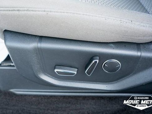 Used 2018 Ford F150 XLT w/ Equipment Group 302A Luxury image 18