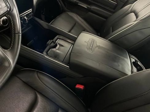 Used 2022 RAM 1500 Limited AWD/4WD image 17