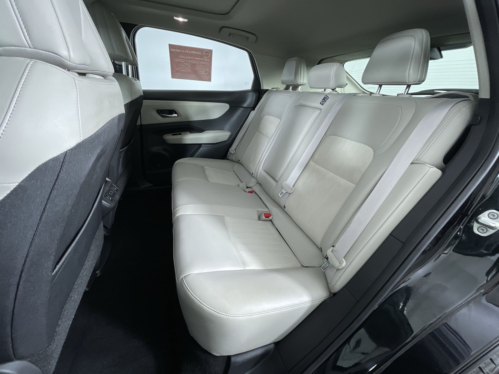Certified 2024 Nissan Ariya AWD image 23