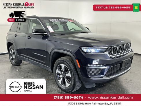 Used 2024 Jeep Grand Cherokee Limited 4xe image 2