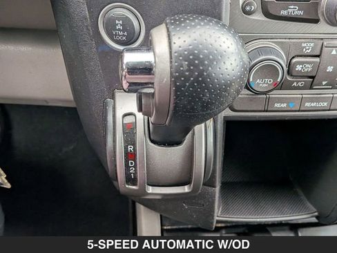 Used 2015 Honda Pilot LX image 27