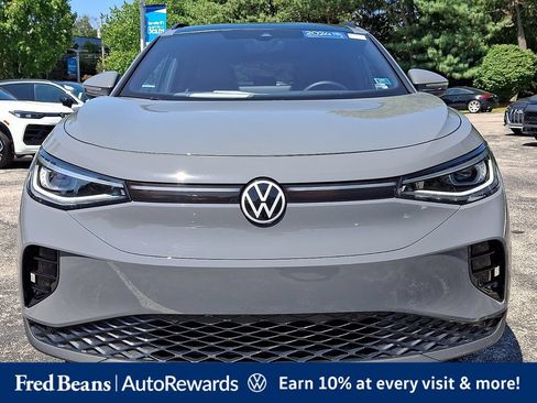 Certified 2024 Volkswagen ID.4 Pro S AWD/4WD image 2
