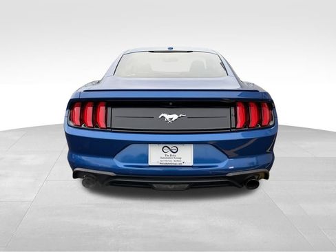 Used 2018 Ford Mustang Premium image 7