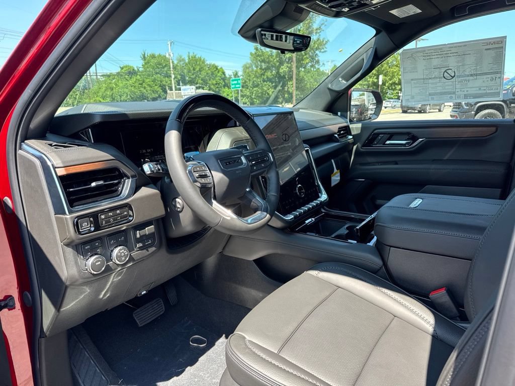 New 2026 GMC Yukon Denali w/ Denali Reserve Package AWD/4WD image 15