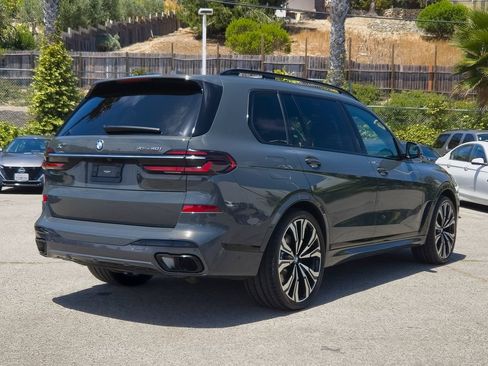 Used 2023 BMW X7 xDrive40i w/ Executive Package AWD/4WD image 26
