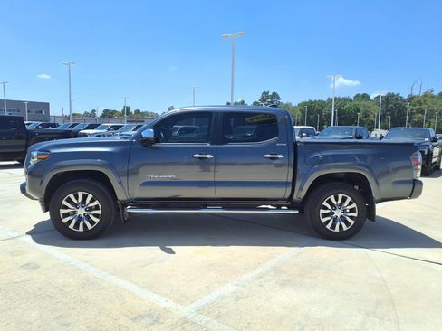Certified 2022 Toyota Tacoma Limited RWD image 8