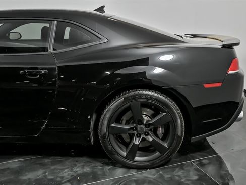 Used 2014 Chevrolet Camaro SS image 8