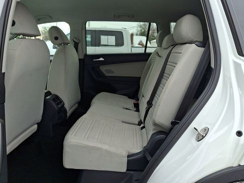 Used 2024 Volkswagen Tiguan S image 11