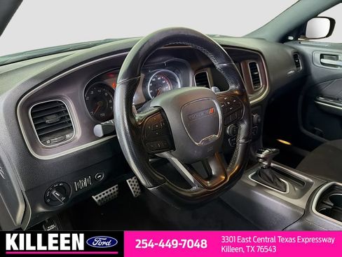 Used 2022 Dodge Charger GT w/ Performance Handling Group RWD image 11