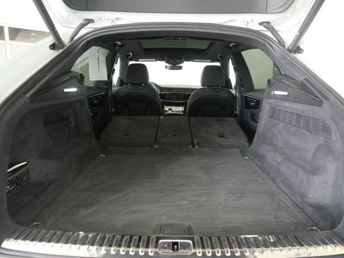 Used 2021 Audi Q8 Premium Plus AWD/4WD image 30