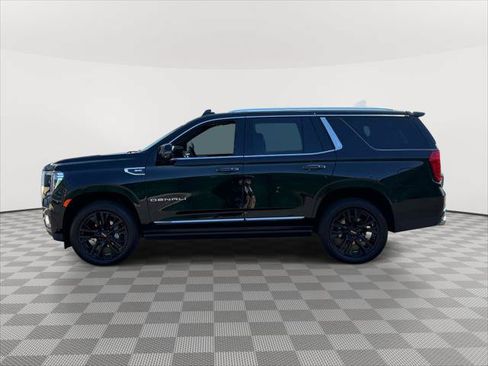 Used 2023 GMC Yukon Denali w/ Denali Reserve Package AWD/4WD image 4
