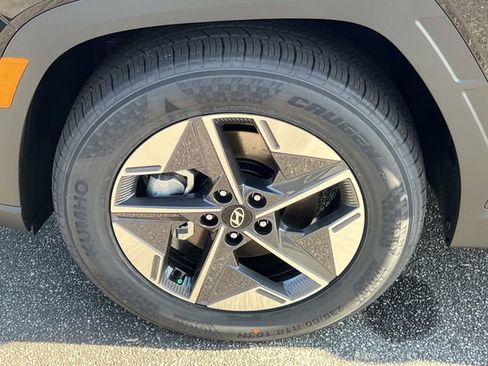 New 2026 Hyundai Tucson SEL FWD image 12