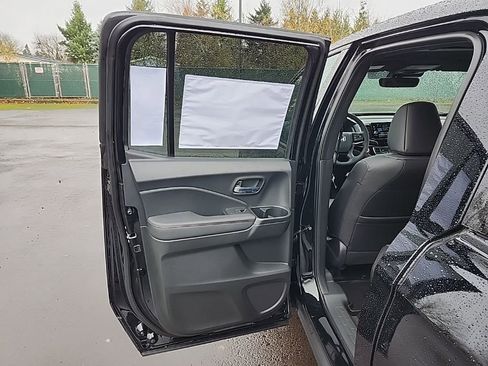 New 2026 Honda Ridgeline Black Edition image 24