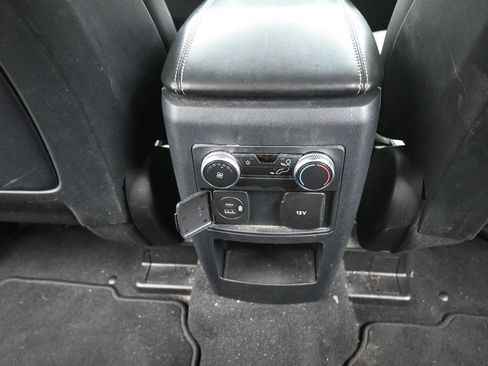 Certified 2020 Ford Explorer XLT w/ Equipment Group 202A image 14