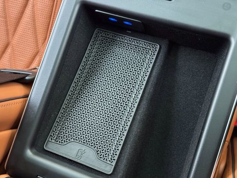 Used 2024 Mercedes-Benz S 63 AMG S w/ Rear Seat Package image 39