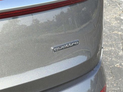 Used 2023 Audi Q7 2.0T Premium Plus w/ Premium Plus Package image 31