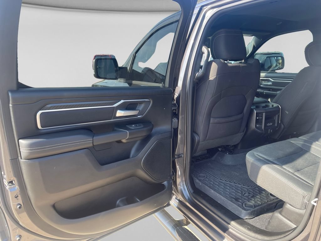 Used 2025 RAM 1500 Big Horn AWD/4WD image 13