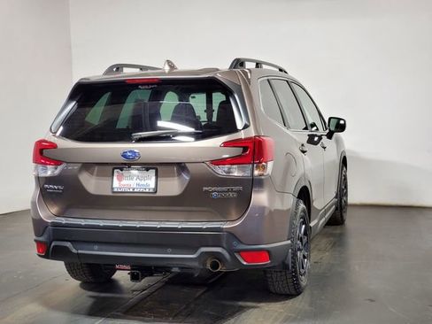 Used 2022 Subaru Forester Limited image 31