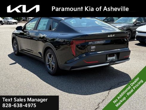 New 2026 Kia K4 FWD image 4