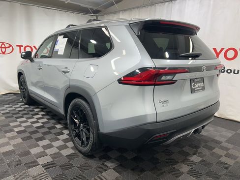 Used 2024 Toyota Grand Highlander AWD image 5