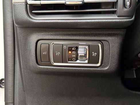 Used 2023 Lincoln Corsair Reserve w/ Jet Appearance Package image 30