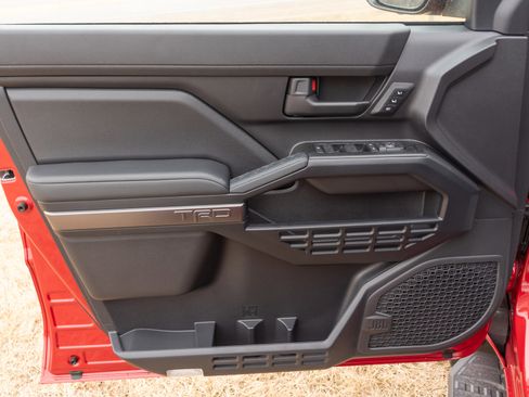 New 2026 Toyota 4Runner TRD Off-Road Premium image 9