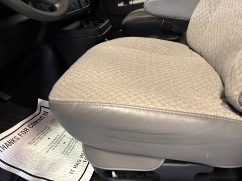 Used 2024 Chevrolet Express 3500 LT w/ LT Preferred Equipment Group image 16