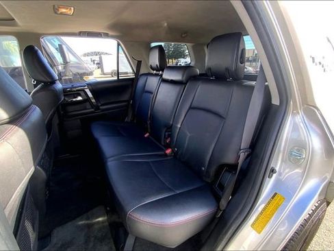 Used 2018 Toyota 4Runner TRD Off-Road Premium w/ TRD Performance Package image 25