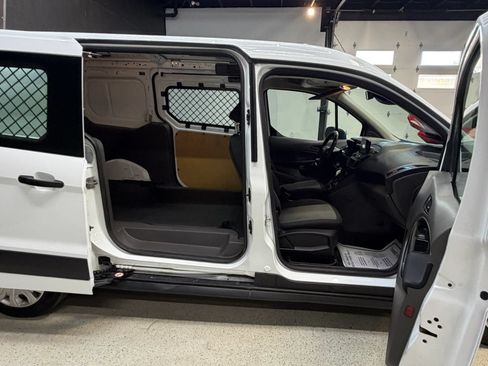 Used 2022 Ford Transit Connect XL FWD image 11