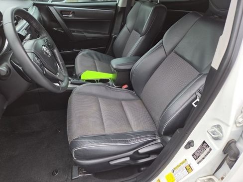 Used 2016 Toyota Corolla S FWD image 15